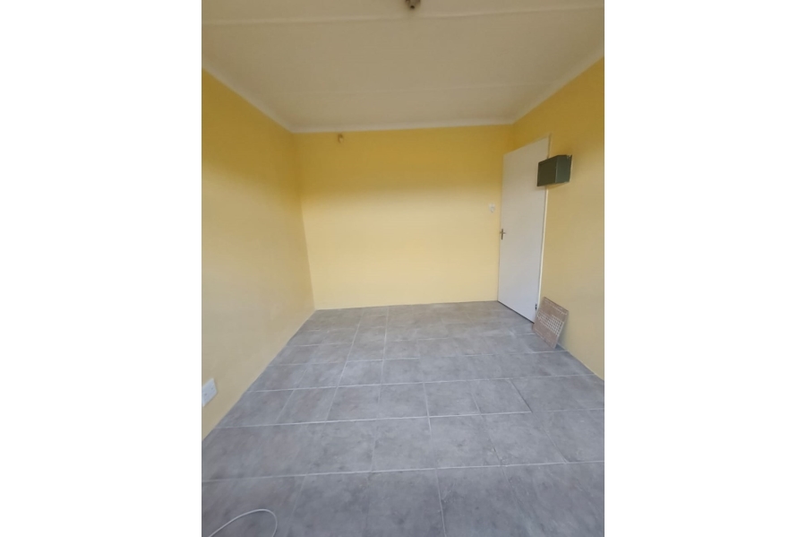 To Let 2 Bedroom Property for Rent in Amalinda Eastern Cape